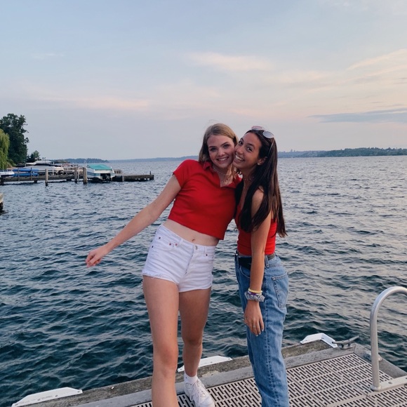 Meet your Posher, Julia - Picture 1 of 1